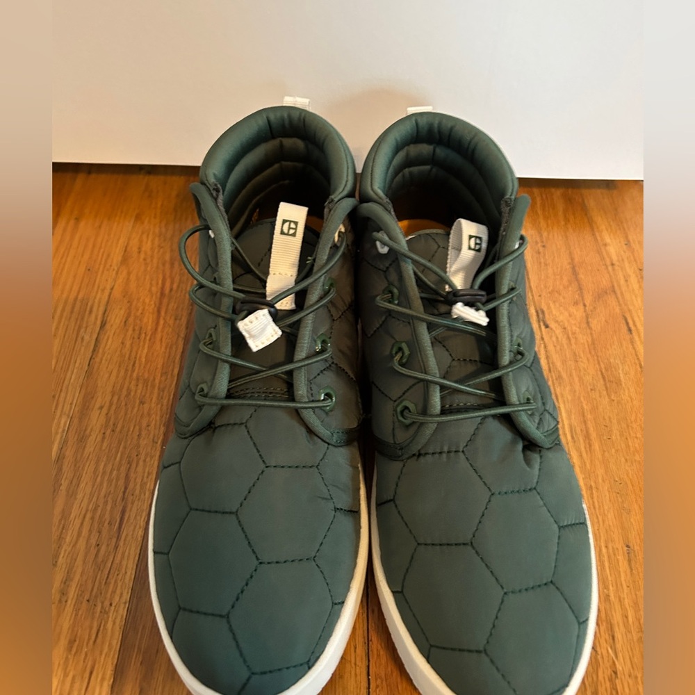Caterpillar Scout Mid Shoes in Dark Green